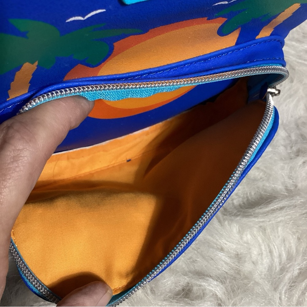 FUNKO Seinfeld Greetings from Bel Boca Vista Mini Backpack LIKE NEW - Picture 7 of 12